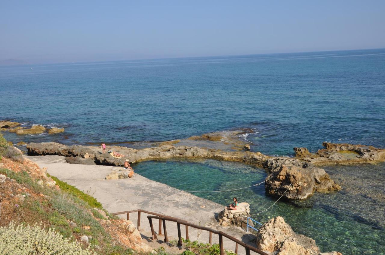 Mirma Halepa Superior Studio Chrissi Akti Chania Exterior foto